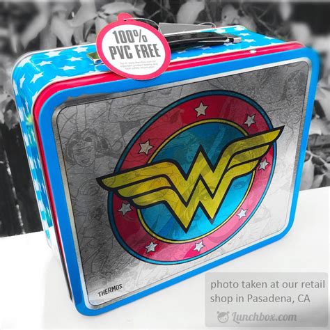 wonder woman lunch box metal|wonder woman lunchbox.